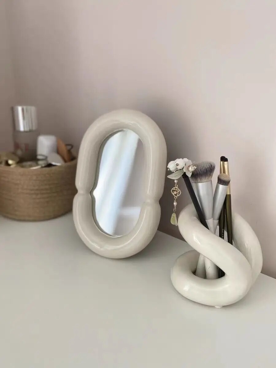 Ceramic toothbrush  holder