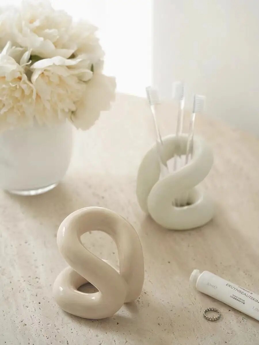 Ceramic toothbrush  holder