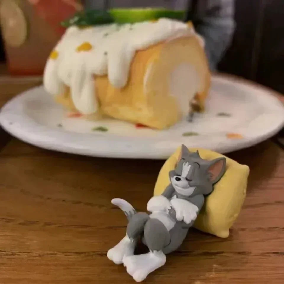 Tom and Jerry  Decorations