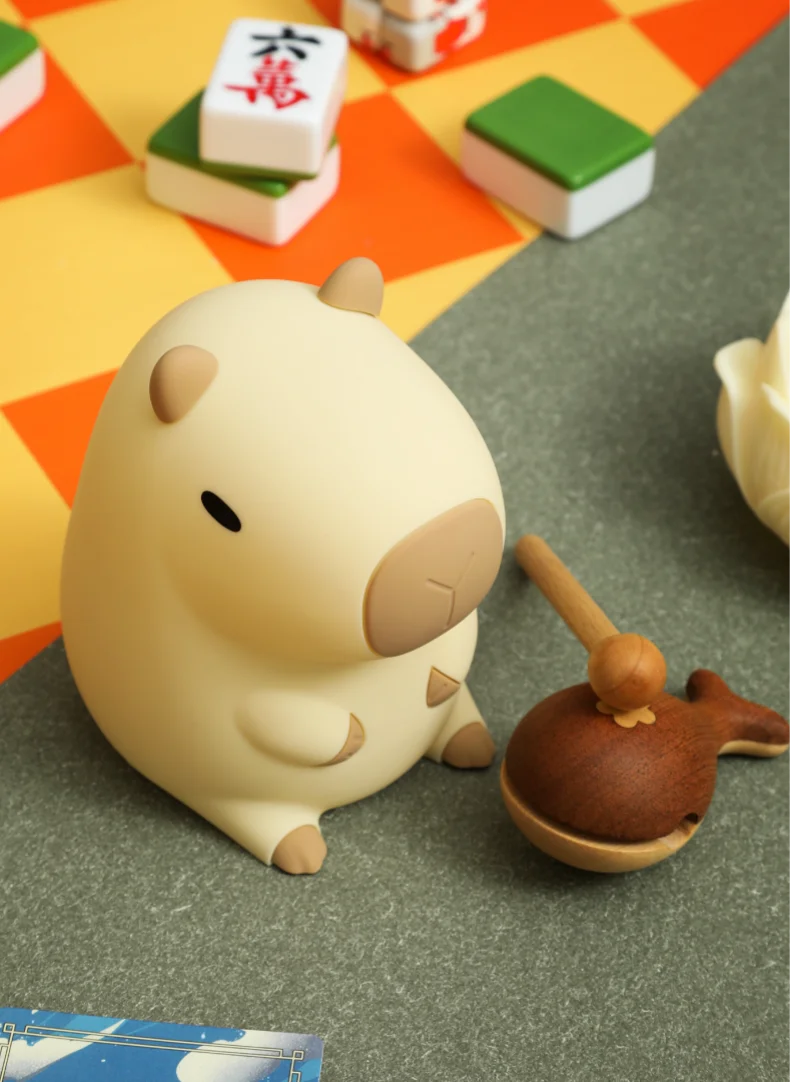 Cute Squishy Capybara Night Light  Animal Lamp