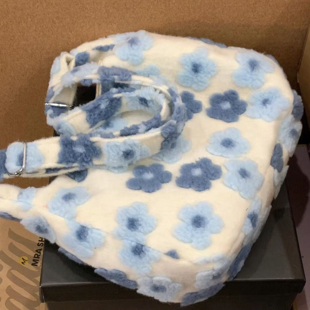 Flower Plush Bag S
